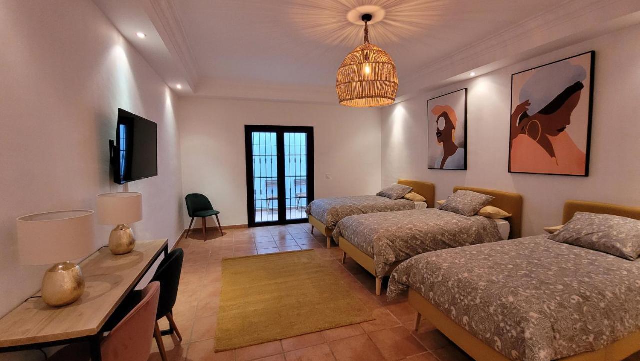 Beach And Golf Resort La Perla Miguel Adults Only มาร์เบยา ภายนอก รูปภาพ